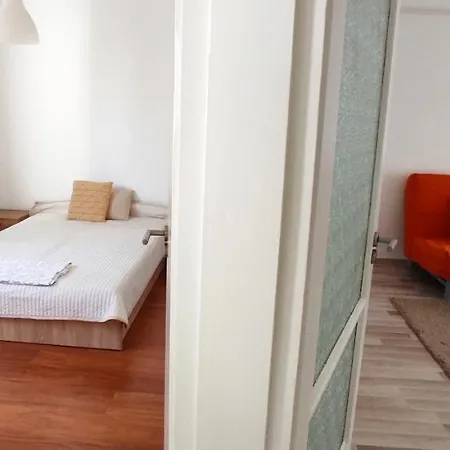 דירה Szechenyi Apartman שיופוק